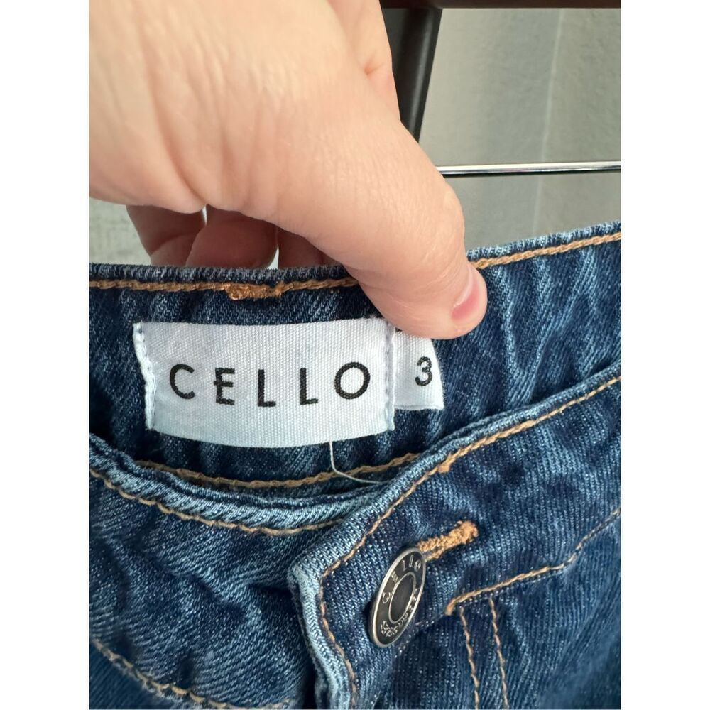 Cello Jeans Women's Juniors High Rise Wide Leg Gaucho Flare Culotte Denim size 3 - Picture 4 of 8
